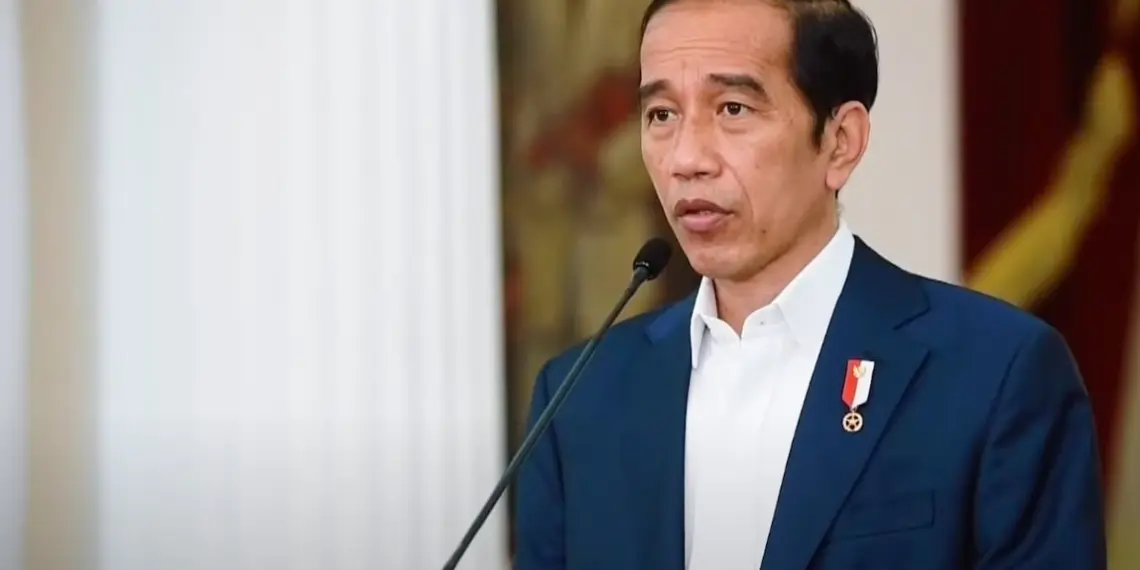 Dituding Menjegal dan Pindah Partai, Jokowi Menanggapi Dengan Santai